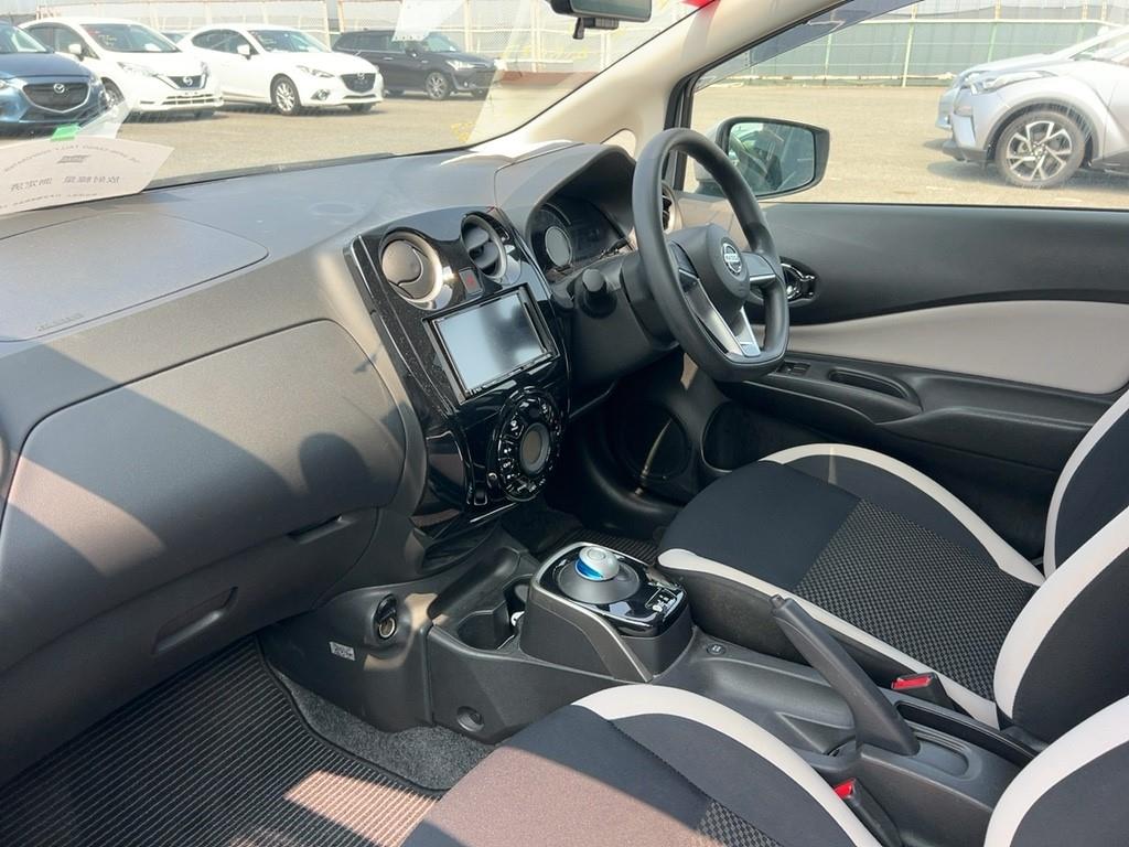 2020 Nissan NOTE