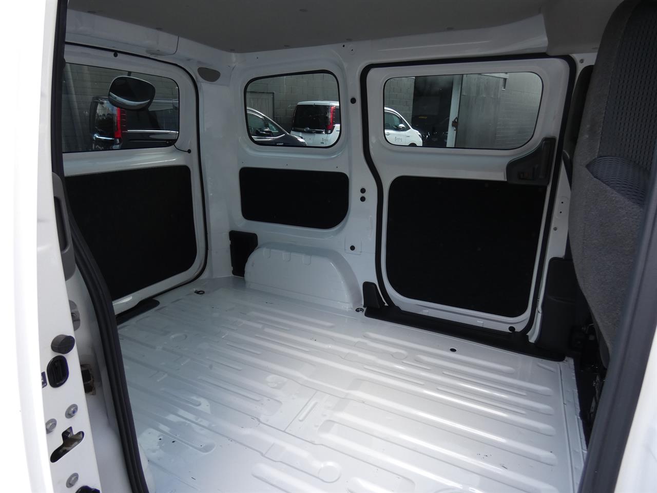 2021 Nissan NV200