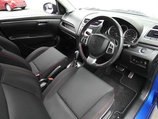 2015 Suzuki SWIFT - Thumbnail