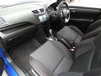 2015 Suzuki SWIFT - Thumbnail