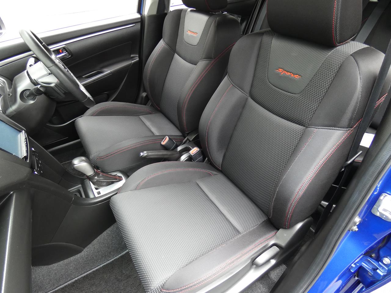 2015 Suzuki SWIFT