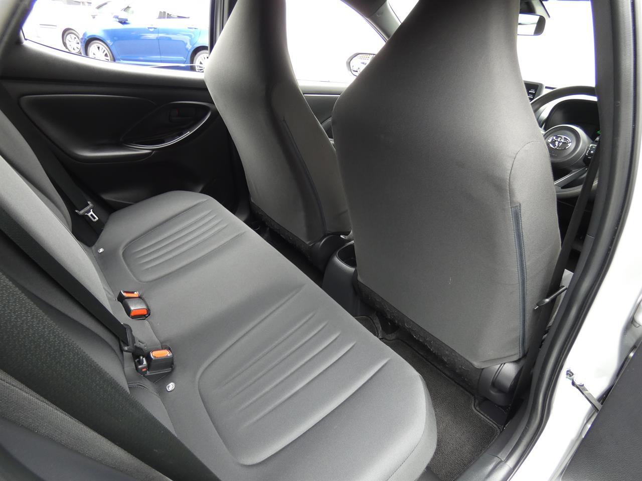 2021 Toyota YARIS