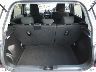 2019 Suzuki Swift - Thumbnail