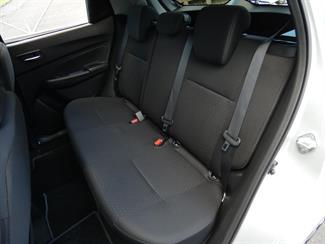 2019 Suzuki Swift - Thumbnail