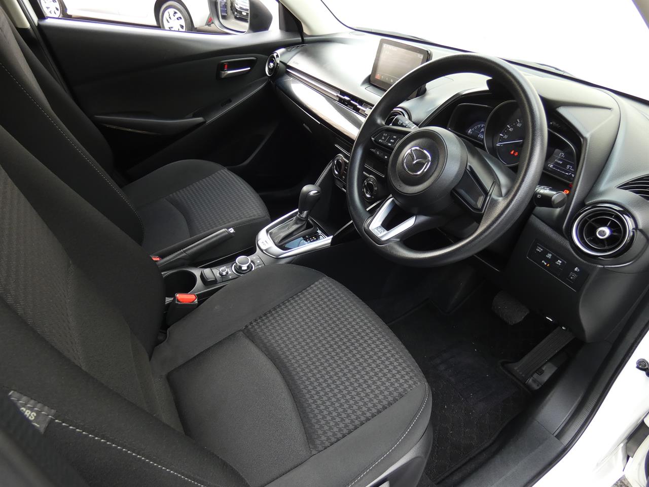 2018 Mazda DEMIO