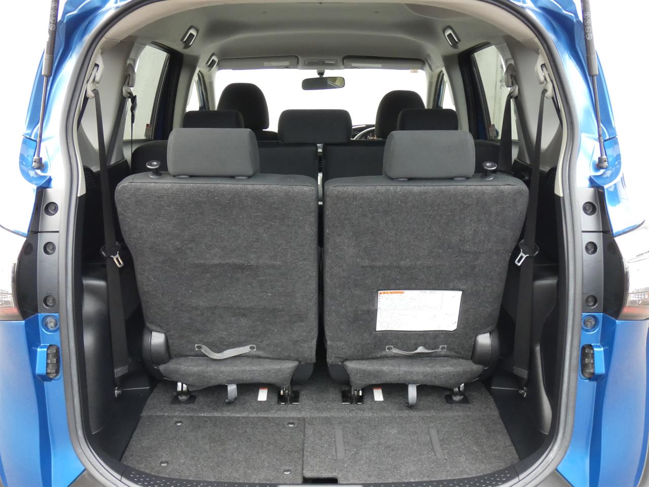 2016 Toyota Sienta