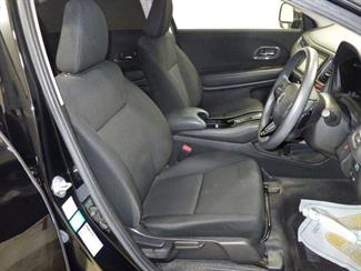 2016 Honda Vezel - Thumbnail
