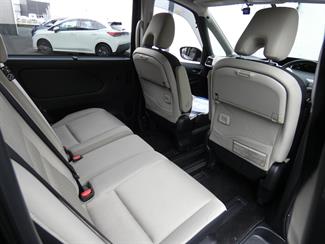 2016 Nissan SERENA - Thumbnail