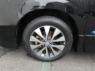 2016 Nissan SERENA - Thumbnail