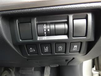 2015 Subaru OUTBACK - Thumbnail