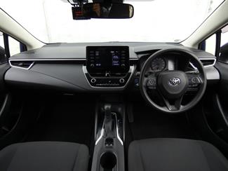 2020 Toyota COROLLA - Thumbnail