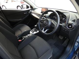 2017 Mazda DEMIO - Thumbnail