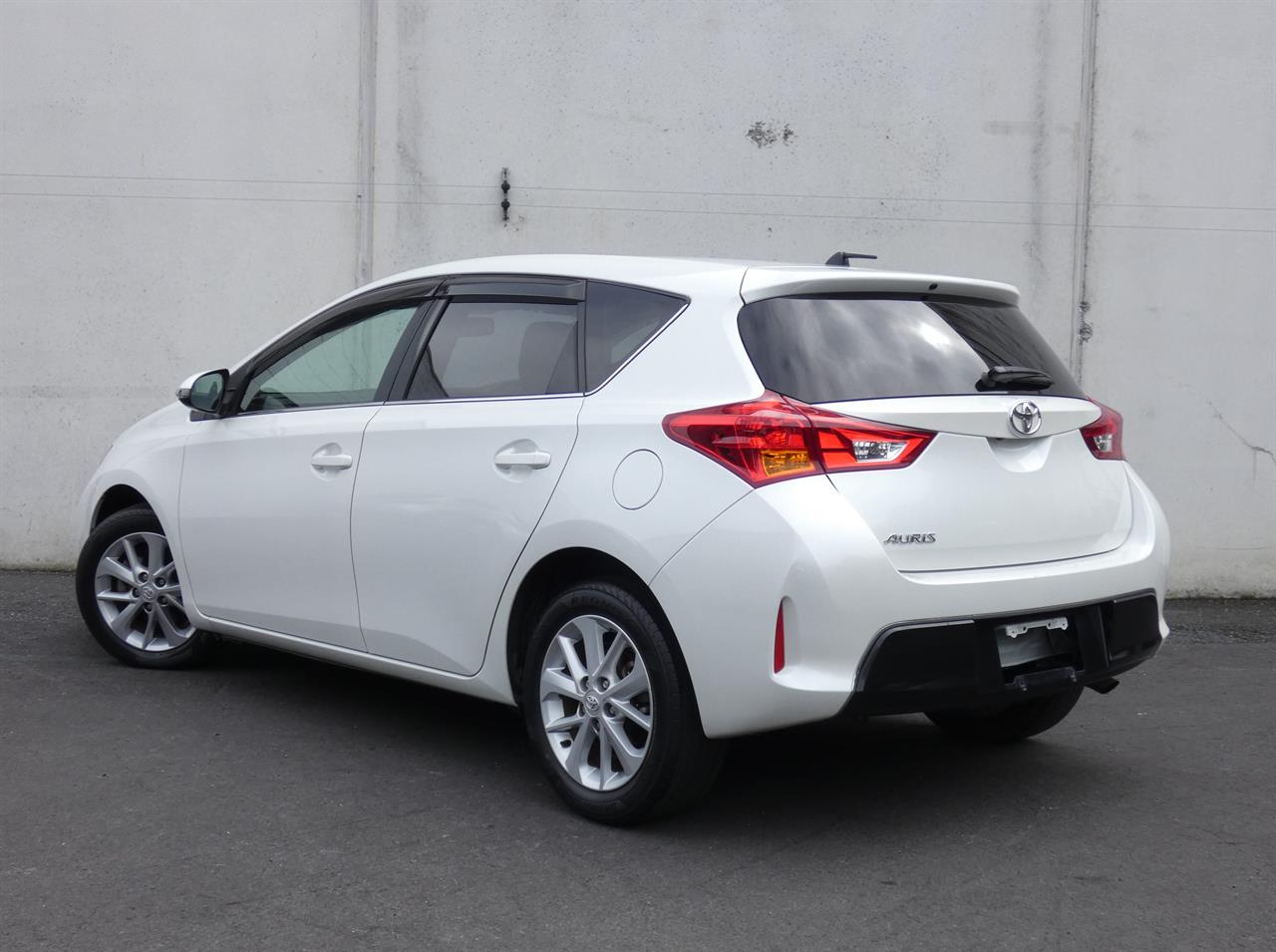 2014 Toyota AURIS