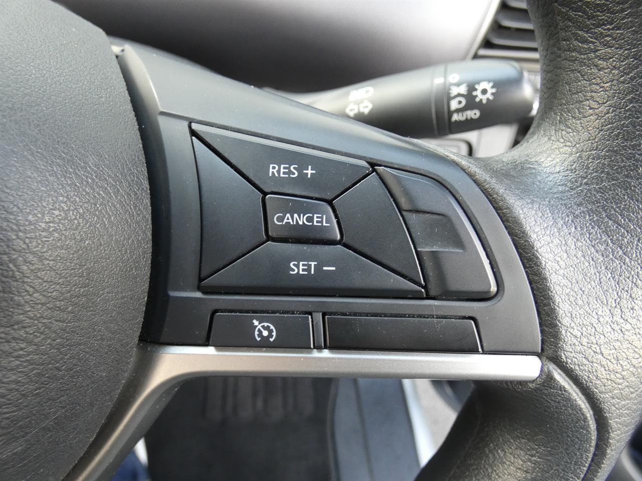 2017 Nissan SERENA