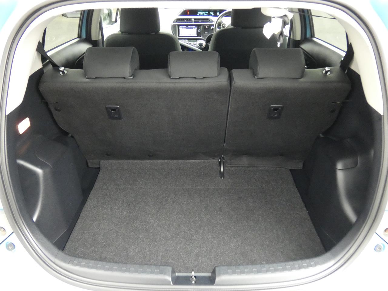 2014 Toyota AQUA