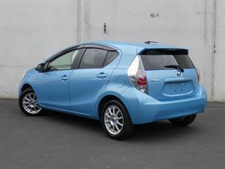 2014 Toyota AQUA - Thumbnail