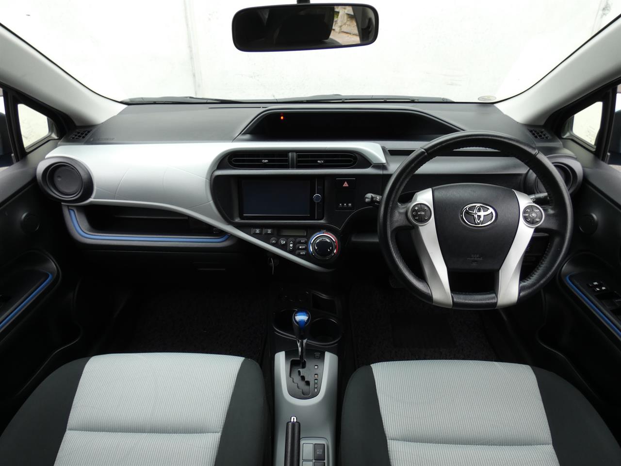 2014 Toyota AQUA