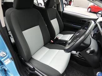 2014 Toyota AQUA - Thumbnail