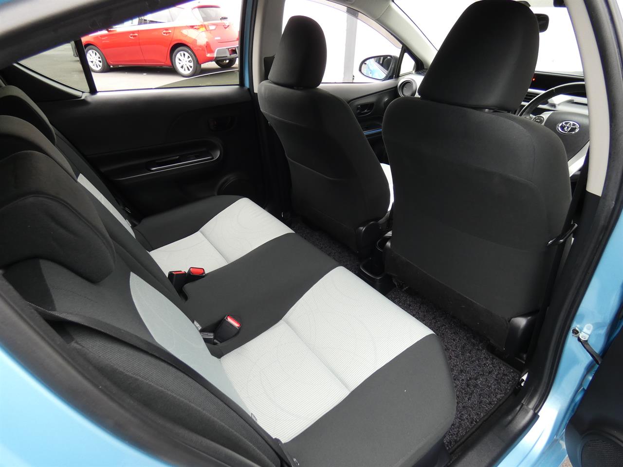 2014 Toyota AQUA